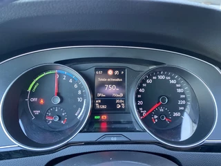 Volkswagen Passat Volkswagen Passat Variant 1.4 TSI GTE HIGHLINE - afbeelding nr 8