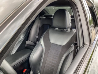 BMW 3 Serie BMW 3 Serie 330i 258PK Automaat High Executive M-Sport | HARMAN EN KARDON | AMBIENTE VERLICHTING | LEDER | CRUISE | - afbeelding nr 18