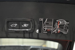 Volvo XC40 Volvo XC40 T3 163pk Aut. Business Pro | Schuifdak | Audio-Line | Driver Ass - afbeelding nr 43