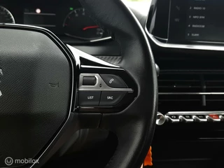 Peugeot 208 PEUGEOT 208 1.2 PURETECH ACTIVE/AIRCO/PDC/CARPLAY/LED/BLUETOOTH/LANE ASSIST/NAVI/CRUISE - afbeelding nr 39