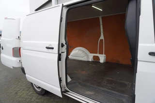 Volkswagen Transporter - Airco - Cruise - Navi - €13.950,- Excl. - afbeelding nr 7