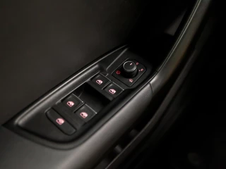Audi A1 Sportback Audi A1 Sportback 25 TFSI Advanced Sport Automaat (GROOT NAVI, APPLE CARPLAY, DIGITAAL DASHBOARD, CRUISE, STOELVERWARMING, SPORTSTOELEN, NIEUWE APK, NIEUWSTAAT) - afbeelding nr 27