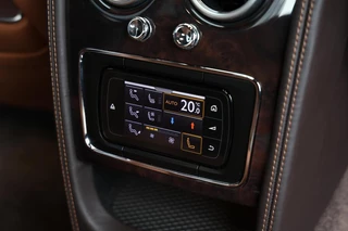 Bentley Flying Spur Bentley Flying Spur 4.0 V8|Massage V+A|ACC|Multimedia achter - afbeelding nr 26