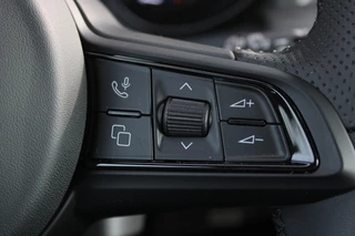 Alfa Romeo Tonale Alfa Romeo Tonale 1.5T 160PK AUTOMAAT Hybrid Ti | NIEUWE AUTO! | ELEKTRISCH BEDIENBARE VOORSTOELEN MET GEHEUGENFUNCTIE | HARMAN EN KARDON AUDIO | FULL LED KOPLAMPEN | 18