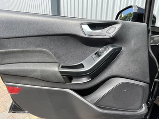 Ford Fiesta Ford Fiesta 1.1 Trend | Navigatie | Apple CarPlay | Cruise Control - afbeelding nr 31