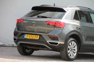 Volkswagen T-Roc Volkswagen T-Roc 1.0 TSI Style - 110 pk **Led / Active info / Navi / PDC - afbeelding nr 6