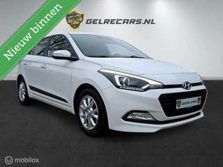 Hyundai i20 - 520801392-0