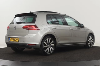 Volkswagen Golf Volkswagen Golf 1.4 TSI GTE | Panoramadak | Carplay | Full LED |  Navigatie | Sportstoelen | Climate control | Cruise control - afbeelding nr 30