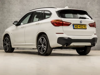 BMW X1 192Pk Automaat (GROOT NAVI, M PAKKET, HEAD-UP DISPLAY, LEDEREN SPORTSTOELEN, STOELVERWARMING, PARKEERSENSOREN, CRUISE, LED KOPLAMPEN, NIEUWE APK, NIEUWSTAAT) - afbeelding nr 3