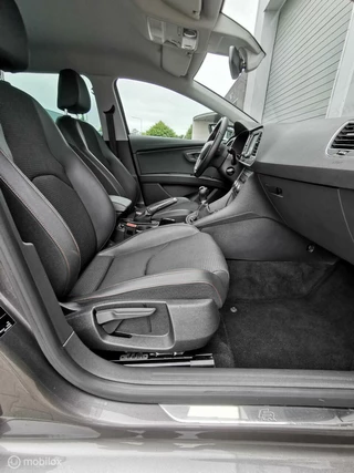 SEAT Leon Seat Leon ST 1.4 TSI FR 125PK/CRUISE/CAMERA/DCC/CARPLAY/LED - afbeelding nr 25