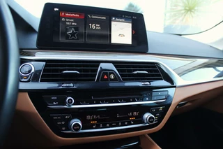 BMW 5 Serie ➡️ BMW 5-serie Touring 520i G31 Corporate Lease Executive | Luxury-Line | Camera | LED | Trekhaak | 2e eigenaar | 18 inch | 184 pk | Leer | Stoelverwarming | Cruise-control | - afbeelding nr 20