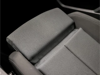 Audi A3 Audi A3 Limousine 30 TFSI Advanced Sport Automaat (GROOT NAVI, APPLE CARPLAY, CAMERA, LM VELGEN, DIGITAAL DASHBOARD, SPORTSTOELEN, NIEUWE APK, NIEUWSTAAT) - afbeelding nr 17