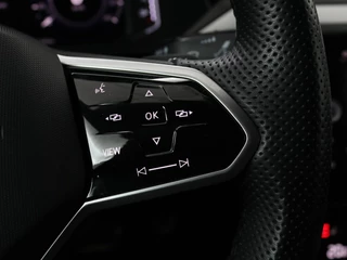 Volkswagen Arteon Volkswagen Arteon 1.4 TSI eHybrid R-Line Business+ | Panoramadak |  Trekhaak | Stoelverwarming | Matrix LED | Adaptive cruise | Leder/Alcantara | Carplay | Camera | Keyless - afbeelding nr 17