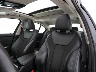 BMW 3 Serie BMW 3 Serie 320i Executive Edition Sport-Line Aut. *PANO | LEATHER-MICROFIBRE | FULL-LED | DIGI-COCKPIT | SPORT-SEATS | HIFI-SOUND | NAVI-FULLMAP | AMBIENT-LIGHT | ECC | CARPLAY | DAB | PDC | CRUISE | 17''ALU* - afbeelding nr 28