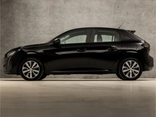 Peugeot 208 Peugeot 208 1.2 PureTech Sport (APPLE CARPLAY, GROOT NAVI, PARKEERSENSOREN, SPORTSTOELEN, LED KOPLAMPEN, LANE ASSIST, CRUISE, NIEUWSTAAT) - afbeelding nr 2