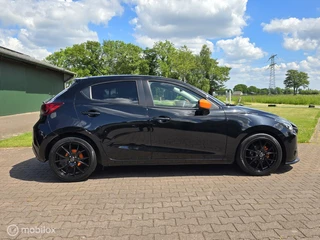 Mazda 2 Mazda 2 1.5 Black/Orange Edition/17 inch/CLIMA/PDC - afbeelding nr 5