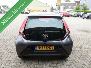 Toyota Aygo Toyota Aygo 1.0 VVT-i x-play - afbeelding nr 4