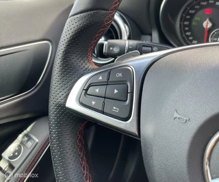 Mercedes-Benz GLA Mercedes-Benz GLA-klasse 250 4M 211PK/PANO/CAM/LED - afbeelding nr 31
