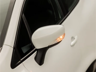 Renault Clio Renault Clio 0.9 TCe Sport (NAVIGATIE, LM VELGEN, CRUISE, SPORTSTOELEN, BASS REFLEX, ELEK RAMEN, NIEUWE APK, NIEUWSTAAT) - afbeelding nr 32