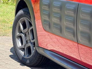 Citroën C4 Cactus Citroen C4 Cactus 1.2 e-THP PureTech 110pk Shine - Rouge Aden - Camera/Cruise/Clima - afbeelding nr 5