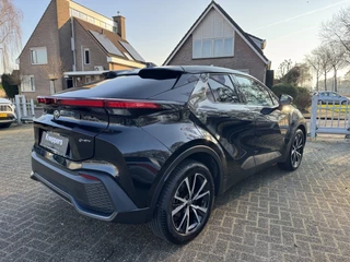 Toyota C-HR Dodenhoekdetectie, Navigatie, Parkeersensoren V + A , All-in Rijklaarprijs - afbeelding nr 36