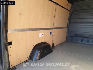 Mercedes-Benz Sprinter Mercedes Sprinter 317 CDI Automaat L2H2 3500KG Trekhaak Airco Camera MBUX CarPlay Euro6 L2 12m3 Airco Trekhaak - afbeelding nr 8