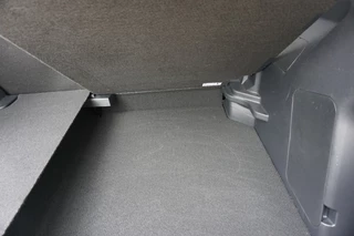 Toyota Yaris Cross Toyota Yaris Cross 1.5 Hybrid 115 Business Plus |Navi|Carplay|PDC V+A|Dodehoek|Camera|Stoel en stuurverwarming| - afbeelding nr 17