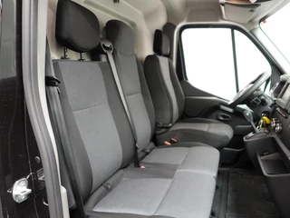 Renault Master Renault Master T35 2.3 dCi 150PK L2H2 Energy Work Edition Airco| Cruise Control| Camera| Navi| PDCA| Trekhaak| - afbeelding nr 9
