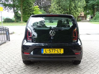 Volkswagen up! Volkswagen up! 1.0 BMT up! DAB / LANE ASS AUR CAMERA PDC 1e eig - afbeelding nr 6
