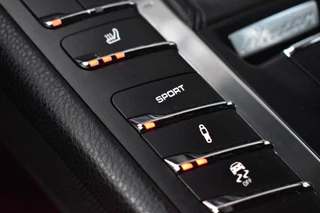 Porsche Macan | Camera | Comfortstoelen 14-wegs | Adaptief Demping Systeem | DAB | Orig. NL | - afbeelding nr 18
