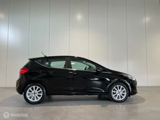 Ford Fiesta Ford Fiesta 1.0 EcoBoost Titanium, Navi|NL auto|Airco|Carplay|1e eigenaar|Cruise|6 versn. - afbeelding nr 12