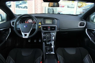 Volvo V40 ➡️ Volvo V40 2.0 T3 R-Design | 153 pk | 2e eigenaar | Origineel | 17 inch | Sportstoelen | Sportstuur | Cruise control | Climate control | PDC | Half leer | - afbeelding nr 5