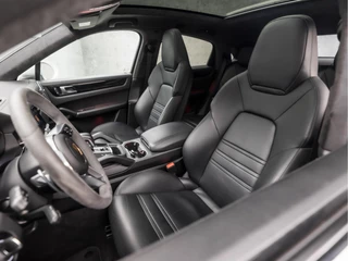 Porsche Cayenne 463Pk Automaat (SPORTCHRONO PAKKET, PANORAMADAK, ALCANTARA STUUR EN HEMEL, APPLE CARPLAY, LUCHTVERING, KUIPSTOELEN, SFEERVERLICHTING, 360 CAMERA, HEAD-UP DISPLAY, NIEUWSTAAT) - afbeelding nr 13