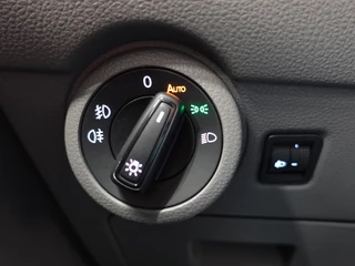 Volkswagen Transporter Volkswagen Transporter 2.0 150PK L2H1 Highline Automaat Dubbele Cabine Airco  Navi Parkeersensoren Camera Trekhaak Carplay - afbeelding nr 11