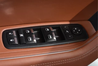 Maserati Levante | Luchtvering | Pano.dak | Camera | Keyless | DAB | Carplay | LED / Xenon | 20