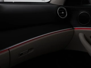 Mercedes-Benz E-Klasse Mercedes-Benz E-klasse 200 Business Solutions | Leder | 360 camera |  Stoelverwarming | Carplay | Matrix LED | Widescreen | Park Assist | Navigatie | Memory - afbeelding nr 24