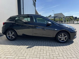 Opel Astra Opel Astra 1.6 CDTI Online Edition - afbeelding nr 4