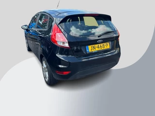 Ford Fiesta Ford Fiesta 1.0 Style 80pk Navigatie | Lichtmetalen velgen | 5 deurs | Airco | Bluetooth | Incl nieuwe Distributie riem - afbeelding nr 2