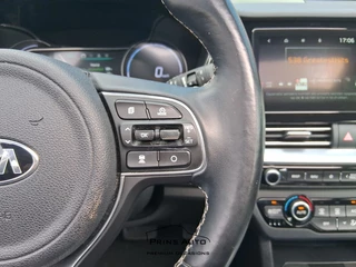 Kia e-Niro Kia e-Niro DynamicPlusLine 64 kWh |PANO|CAMERA|STUUR+STOELVERW|ORIG. NL|NAP| 2927 - afbeelding nr 21