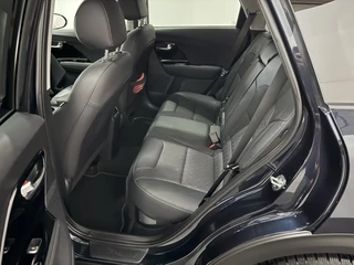 Kia Niro Kia Niro 1.6 GDi Hybrid DynamicPlusLine | 1e eigenaar & Dealer onderhoude - afbeelding nr 19