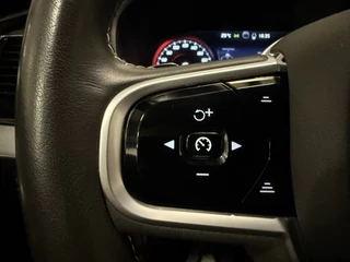 Volvo XC90 Volvo XC90 T8 Twin Engine AWD R-Design PANO/LUCHTVERING/TREKHAAK/H&K/MASSAGE+VENTILATIE/360CAMERA/20