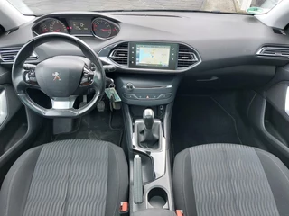 Peugeot 308 Peugeot 308 SW 1.2 PureTech Blue Lease Executive - afbeelding nr 17