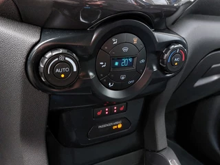 Ford EcoSport 1.0 EcoBoost 125pk Titanium S | 1ste Eigenaar | Navi | Sony Sound | Clima | Cruise | Pdc+Camera | Bluetooth Carkit+Streaming | Keyless Entry | Licht+Regensensor | Mistlampen | 17'' | Trekhaak - afbeelding nr 17