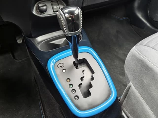 Toyota Yaris Toyota Yaris 1.5 Hybrid SkyBlue Edition | Trekhaak | Keyless Entry & Start | - afbeelding nr 19