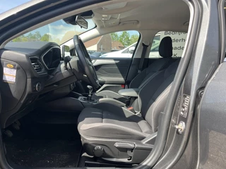 Ford Focus Ford Focus Wagon 1.0 EcoBoost Trend Edition Business 125pk Navigatie | Airco | ST-Line Velgen | Parkeersensoren | Apple Carplay | Android Auto - afbeelding nr 11