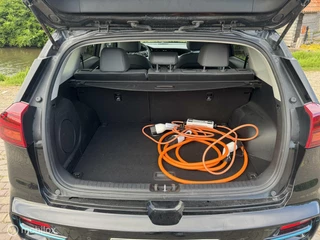 Kia e-Niro Kia e-Niro  Spirit / ExecutiveLine 64 kWh | 3-Fase | Leder - afbeelding nr 18