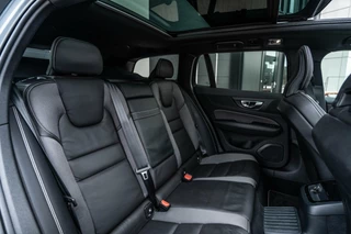 Volvo V60 Volvo V60 2.0 T6 340PK AWD R-Design Head Up|360|Pano|Bomvol! - afbeelding nr 47