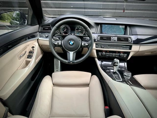BMW 5 Serie BMW 5 Serie Touring 520i M-SPORT PANO|VIRTUAL|COMFORTSTOEL|HAAK - afbeelding nr 22
