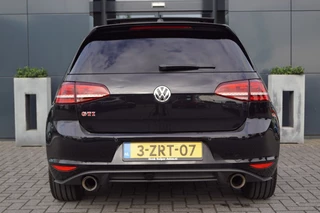 Volkswagen Golf Volkswagen Golf GTI 2.0 TSI 230pk PERFORMANCE Panodak/Dynaudio/Camera/Trekhaak afnb - afbeelding nr 8