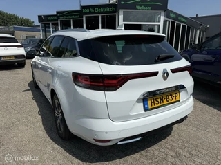 Renault Megane E-Tech Renault Megane Estate 1.6 E-Tech Plug-In Hybrid 160 Intens - afbeelding nr 2
